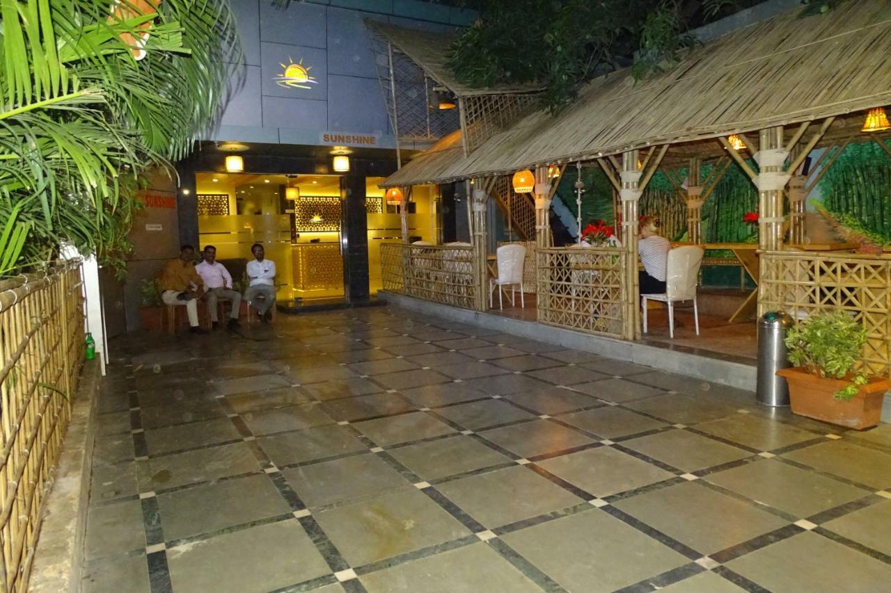 Hostel Sunshine Backpackers, Airport Mumbai Exterior foto