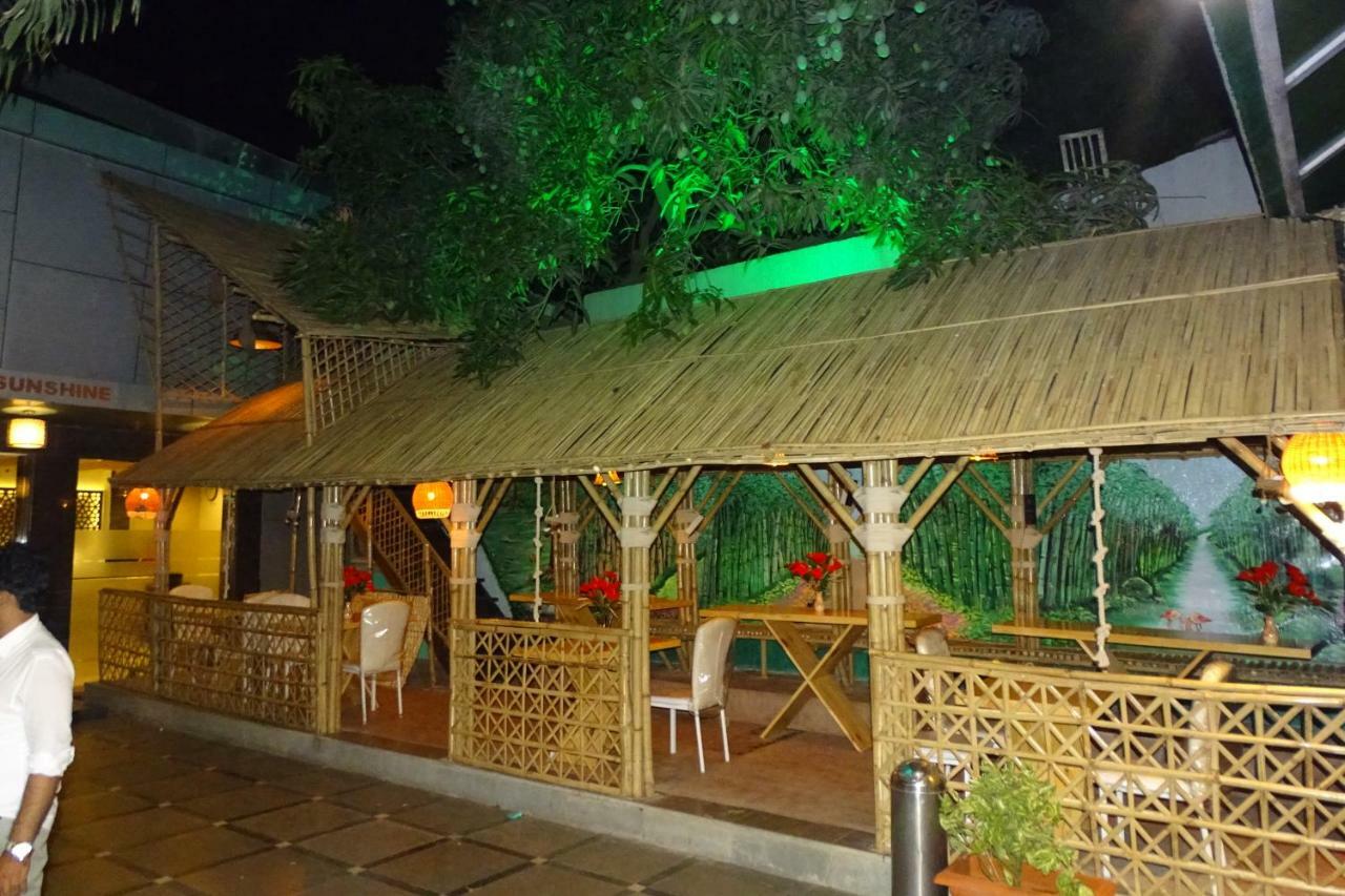 Hostel Sunshine Backpackers, Airport Mumbai Exterior foto