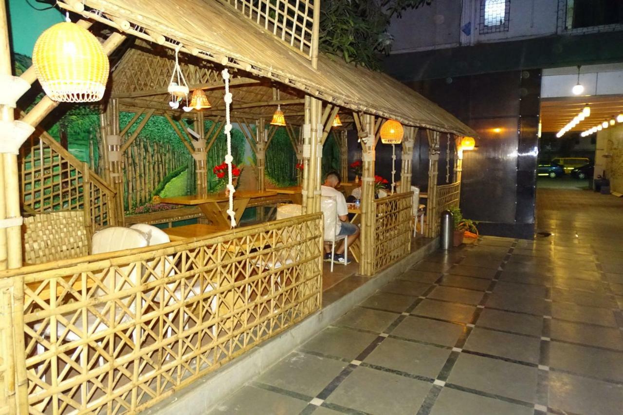 Hostel Sunshine Backpackers, Airport Mumbai Exterior foto